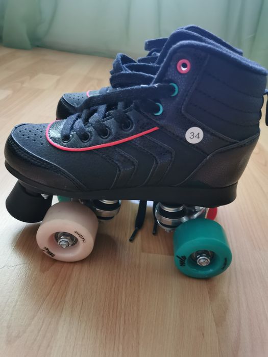 Patine cu rotile copii.