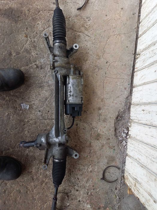 Кормилна рейка за мерцедес ц MERCEDES Classe C w205 s205 C206 w206