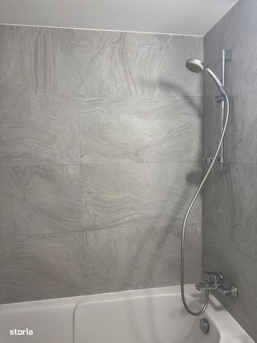 Apartament cu 3 camere langa piata Victoriei!