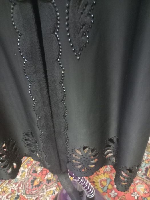 Стиль костюма очень красивый