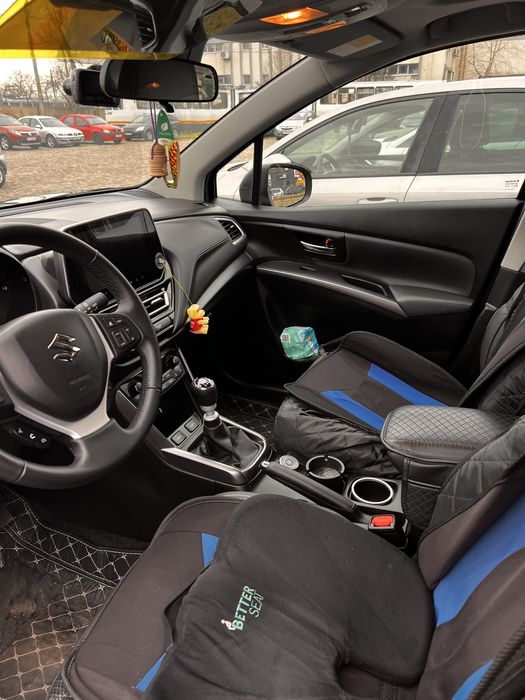 Suzuki Scros SX4 Luxuri