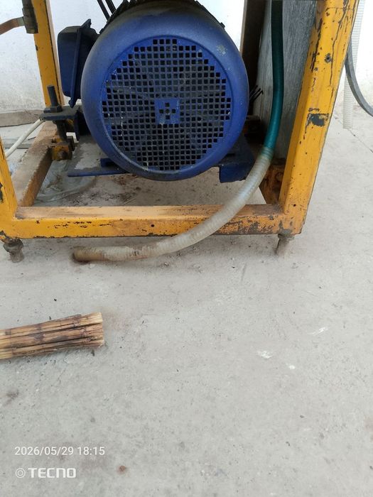 Suti qayta ishlaydigan aparat sotiladi  ishlaydi