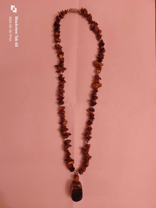 Ожерелье / бусы, камень тигровый глаз