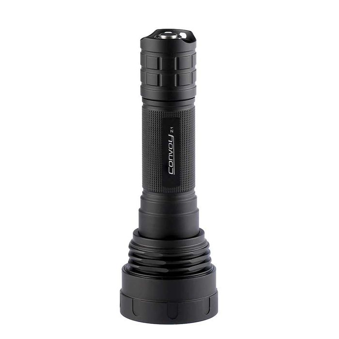 Модифициран фенер Convoy Z1 зуум SFT-40 LED 790 мeтра ANSI