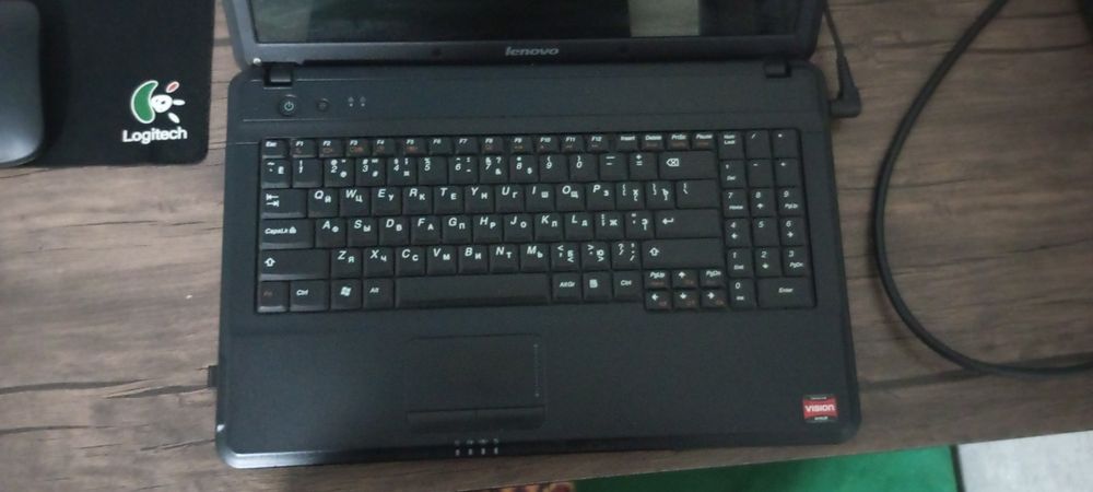 Lenovo noutbuk 2 milion