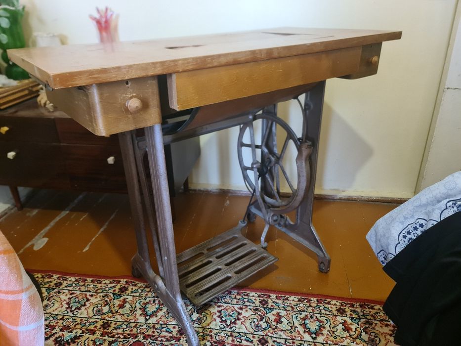 Швейная машина Подольск