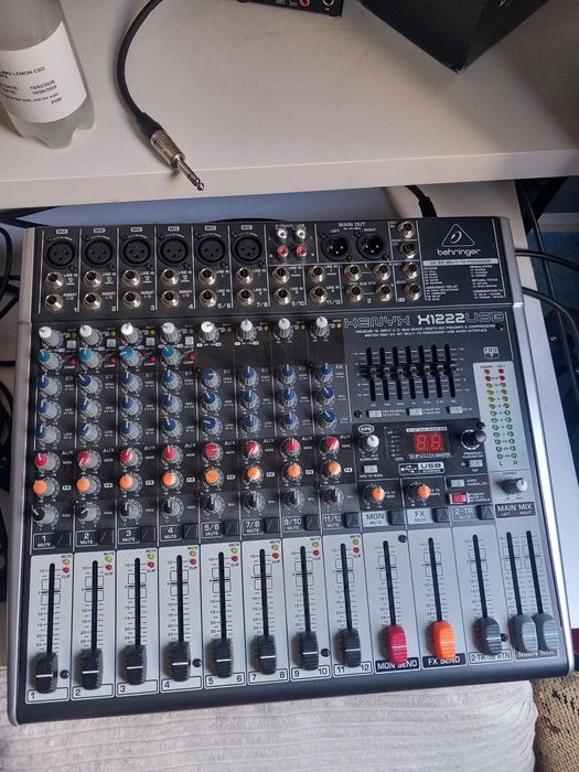 Mixer Behringer Xenyx X1222USB – Ca Nou, ÎN GARANȚIE