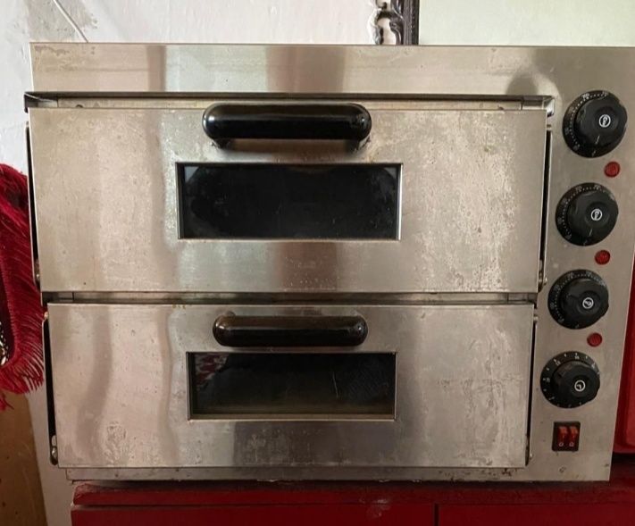Отдам печь для выпечки
