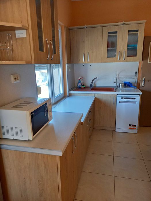 Дава се под наем Многостаен апартамент в Свиленград - 120 кв.м за 612 € - Снимка #7