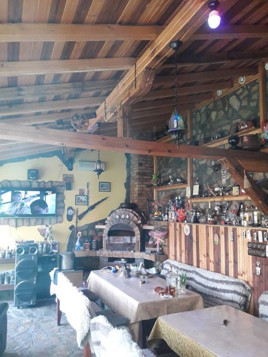 Продава се Къща в Русе, Централен южен район - 600 кв.м за 850 €/кв.м - Снимка #4