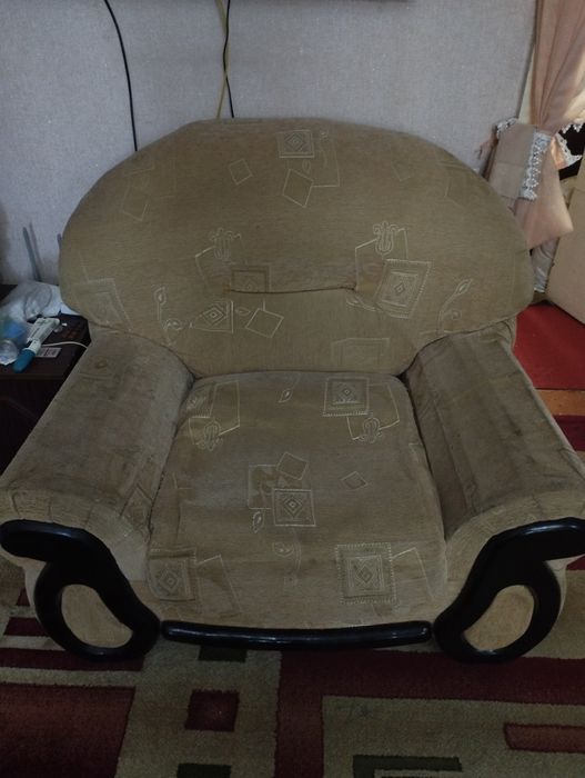 Devan kreslo holati oʻrtacha