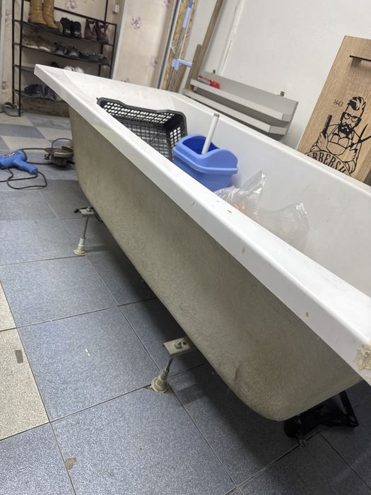 Ванна акриловая