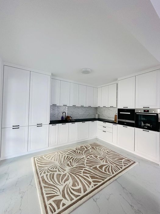 Casa de închiriat  in Ipotesti,Lisaura(prima inchiriere )