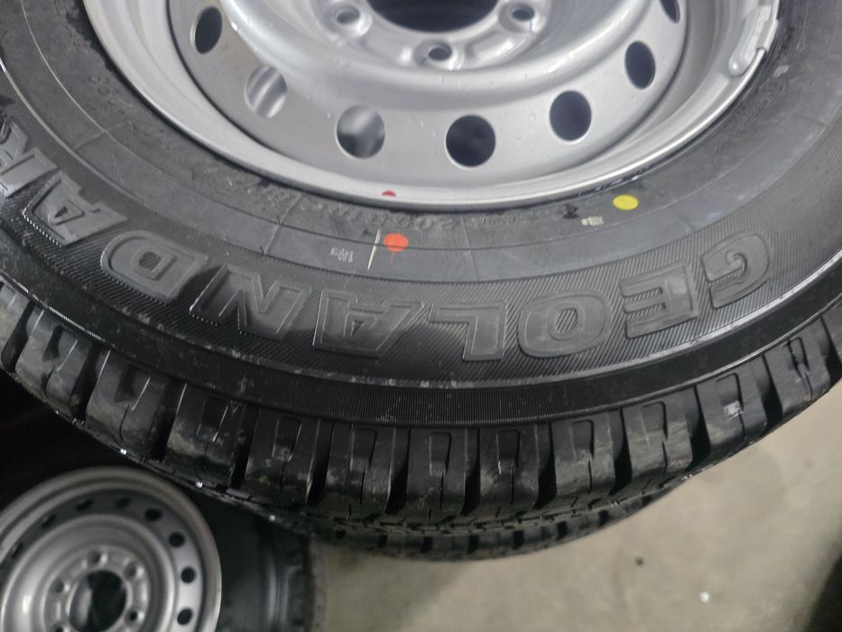 Шины Yokohama Geolandar 205 R16C