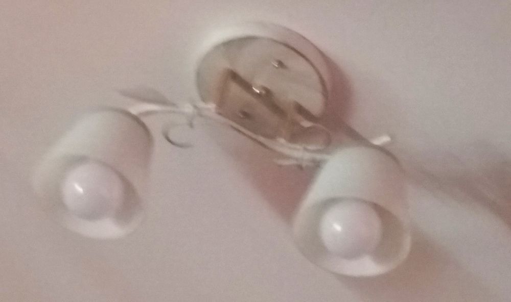 Plafonieră. Model clasic