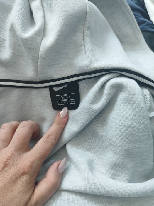 Горнище Nike в два цвята
