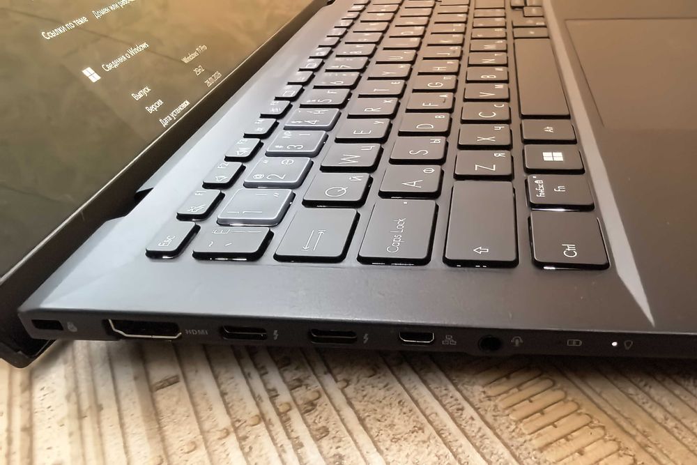 Ноутбук Asus Intel Core i7 14 дюймов OLED