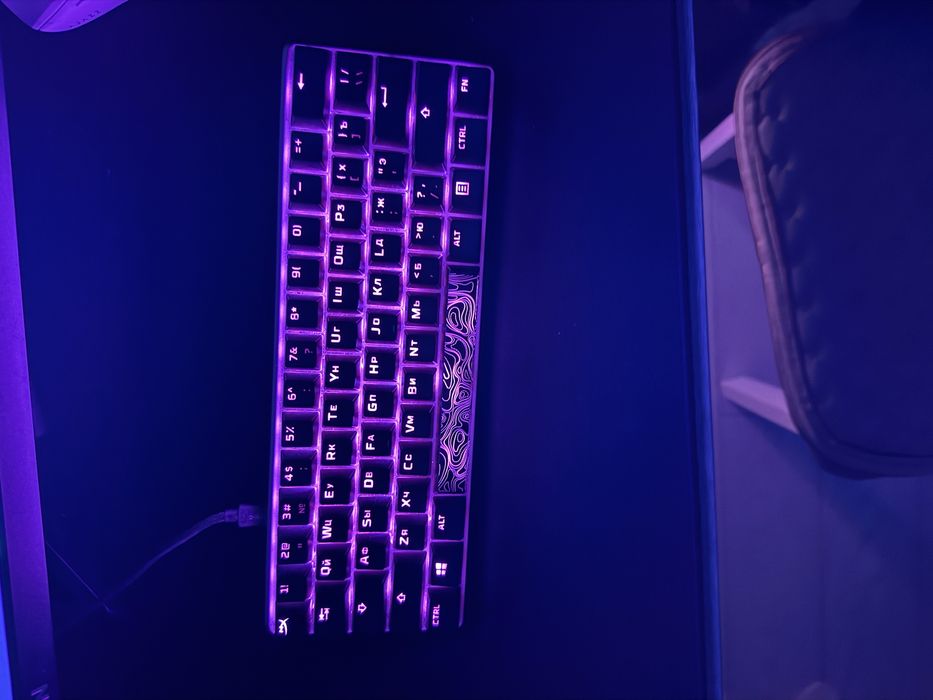 Клавиатура HyperX Alloy Origins 60