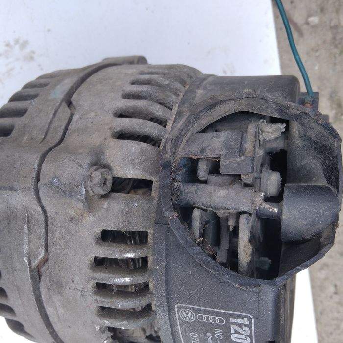 Генератор на запчасть не работает