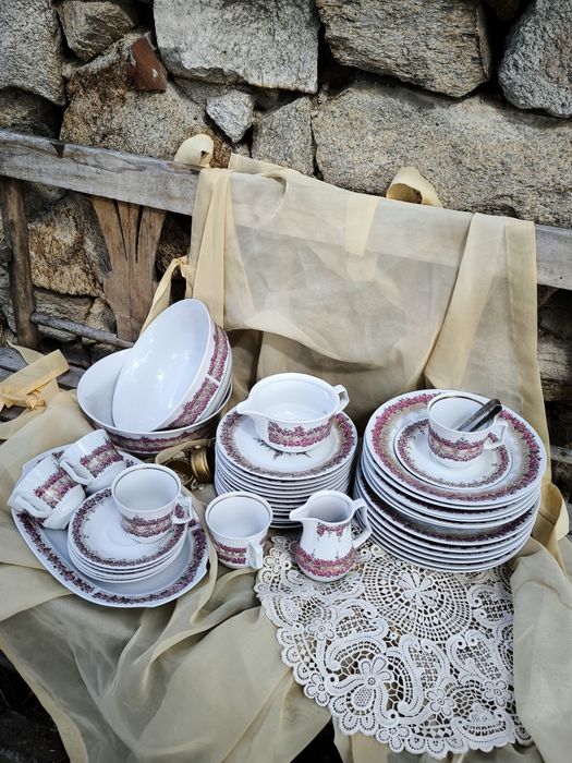 Сервиз за хранене 37 части