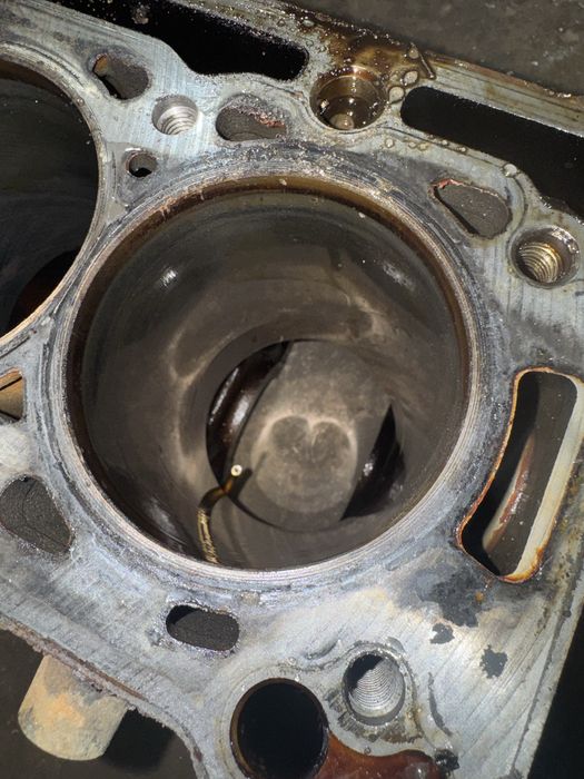 Блок двигателя рено К7М 8 кл