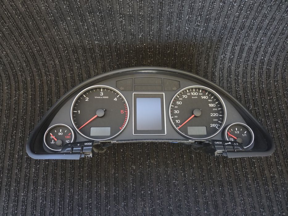 Километраж Full Fis Audi A4 B7 Ауди А4 Б7 цветен дисплей