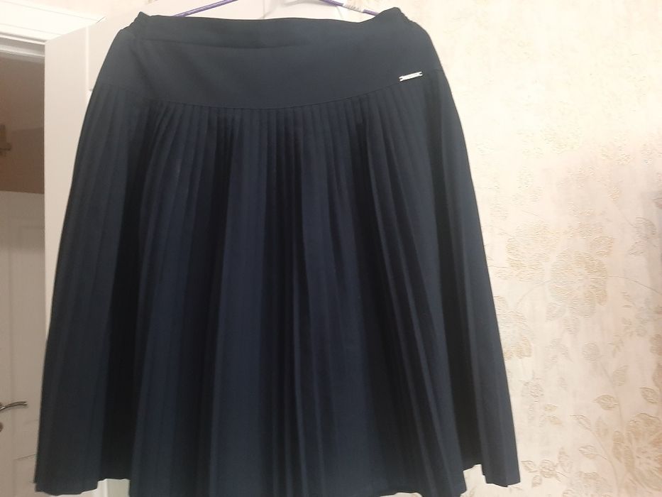 Юбка школьная продам