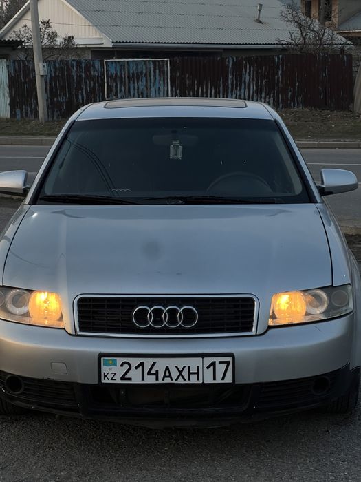 Ауди а4 2003г 1,8турбо