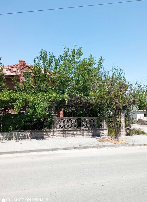 Продава се Къща в Хасково, Орфей - 91 кв.м за 1009 €/кв.м - Снимка #2