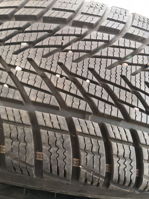 215 60 16 цола гуми като нови Goodyear dot 25