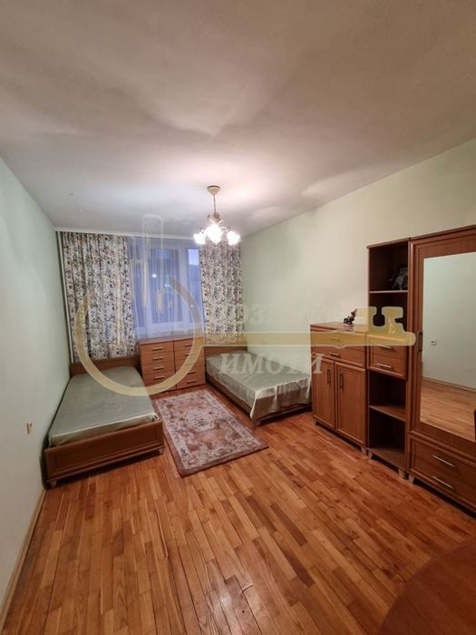 Дава се под наем Тристаен апартамент в София, Слатина - 122 кв.м за 818 € - Снимка #7