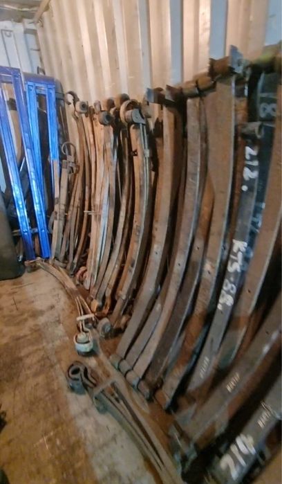 Коробка. Рессор. Бампер. Мост. Капот. Двигатели. Кабина. Бак. Шины.