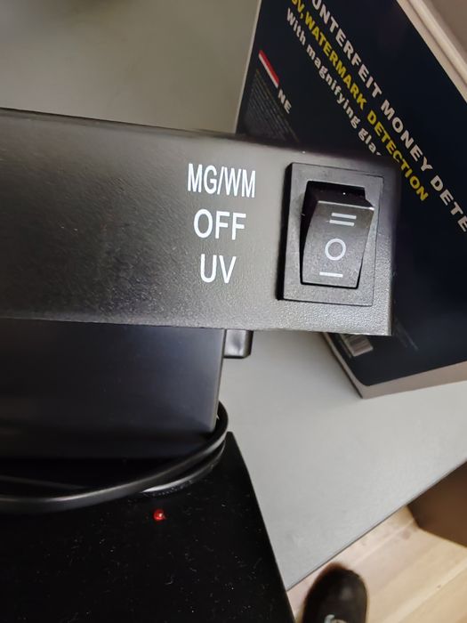 Детектор за пари