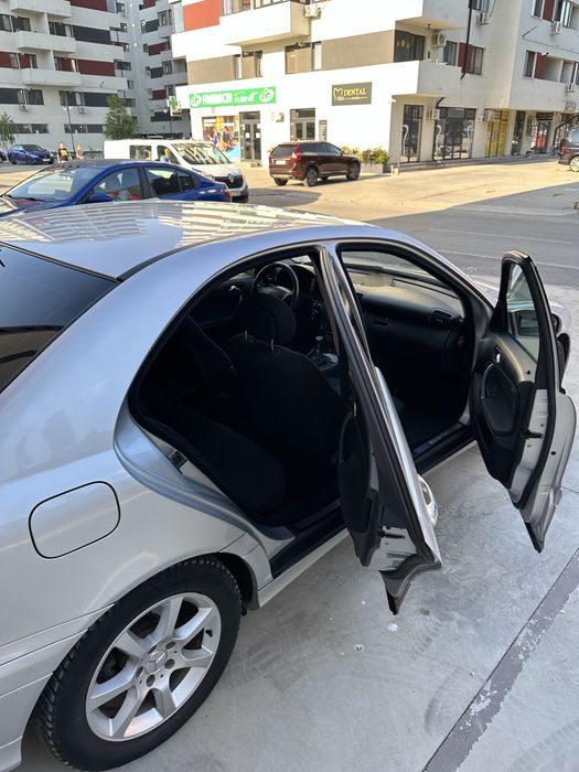 Mercedes Benz C Class w203