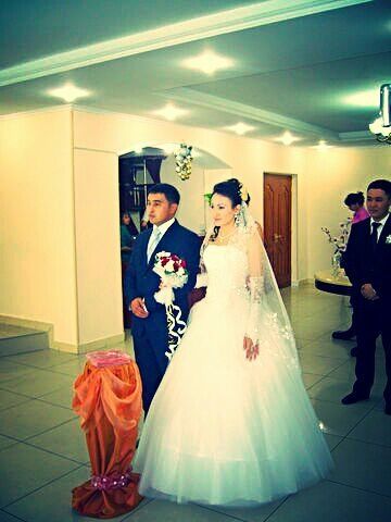 Свадебное платье