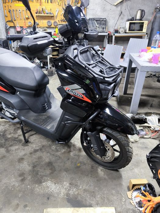 Скутер Tank 150cc