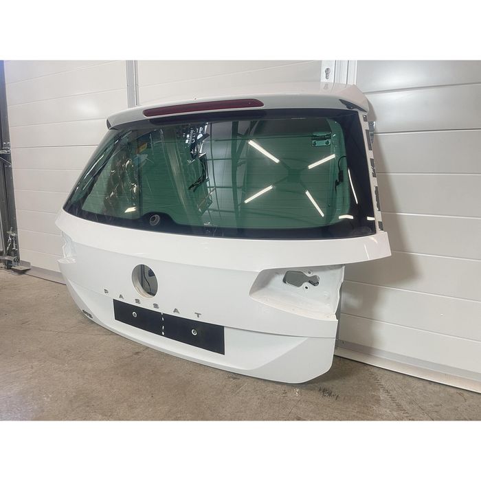 Заден капак за vw passat b8 avant - 3g9827025