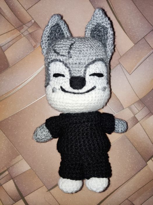 Вязанная игрушка Вульфчан