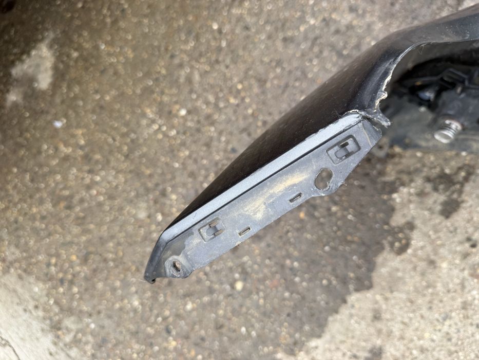 Предна броня за БМВ е92 пре фейс/ BMW e92 pre LCI