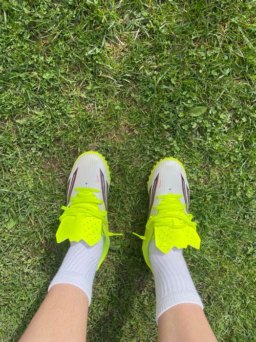 Adidasi de fotbal F50