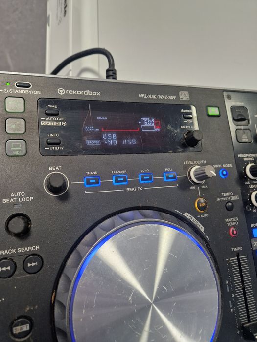 Музикален пулт Pioneer