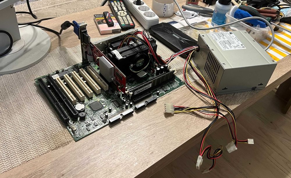 Kit retro placa de baza Pentium II cu sursa originala testata