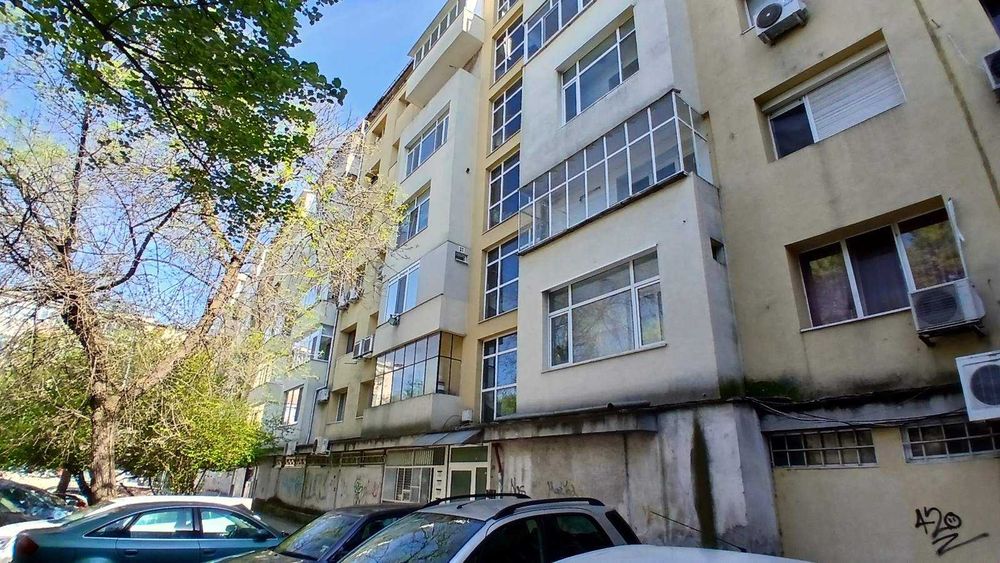 Продавам апартамент