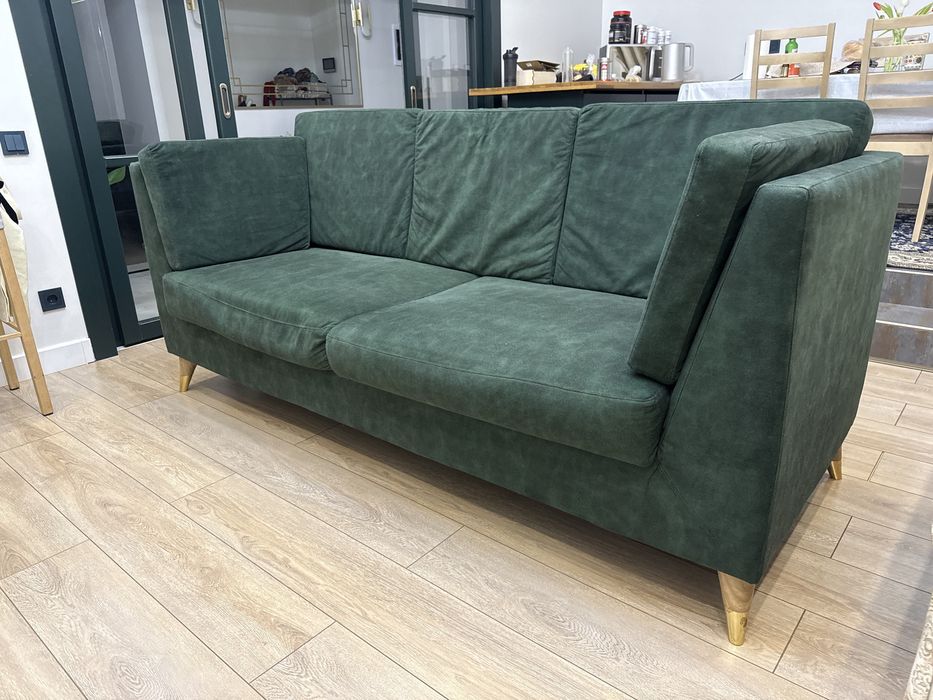 Диван на ножках, велюр