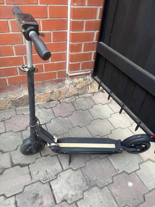 Эликтреческий самокат