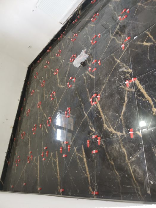 Meseriaș Execut - Gresie/Faiantă/Parchet/Rigips,Vopsea Lavabila,Granit