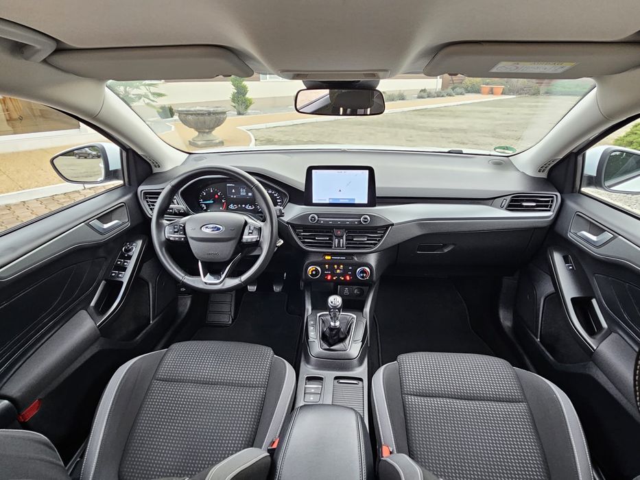Ford Focus Cool&Connect 1.5 diesel