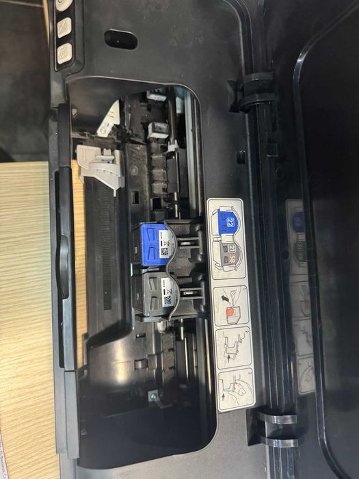 HP Deskjet принтер