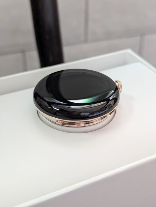 Часовник Pixel Watch LTE