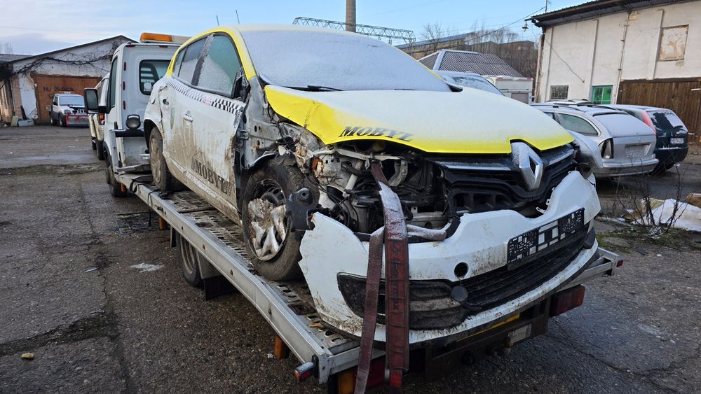 Vand Renault Megane 1.5DCI Avariat